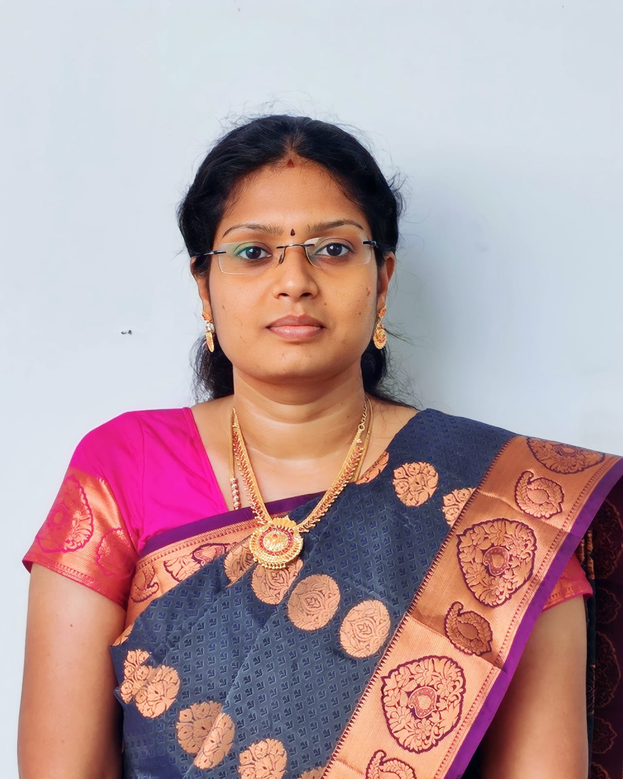 Prof. S. Nivedha